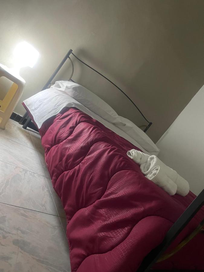 Casa Vacanza La Serenella Apartment Naples Luaran gambar