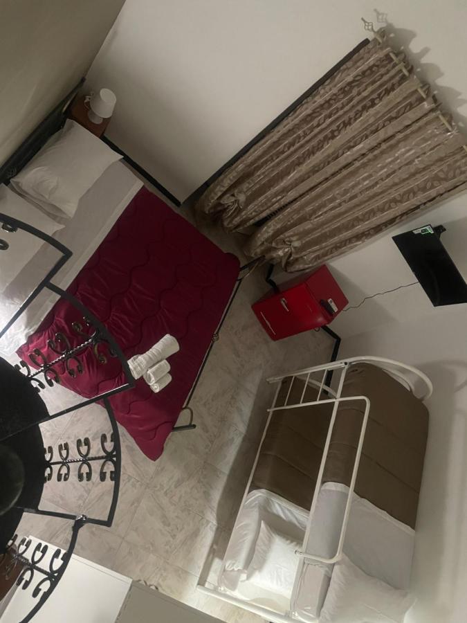 Casa Vacanza La Serenella Apartment Naples Luaran gambar